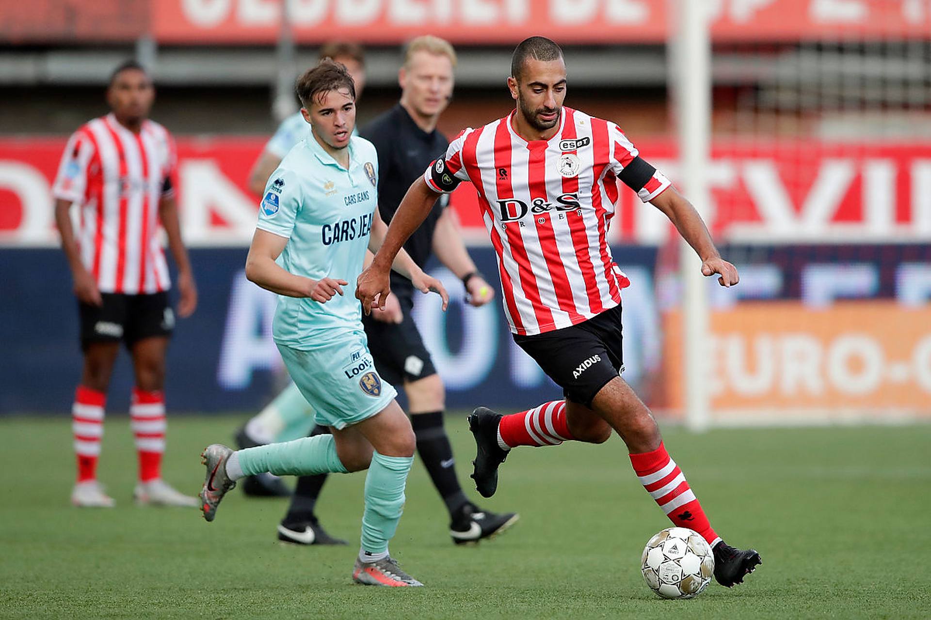 上海高校学 上海高校学