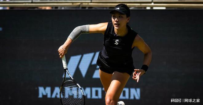 比赛中的高 比赛中的高