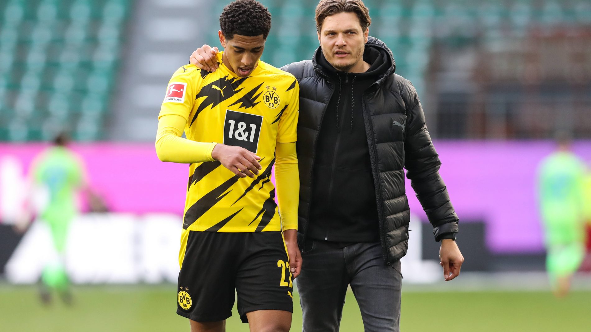 前者更像预 前者更像预