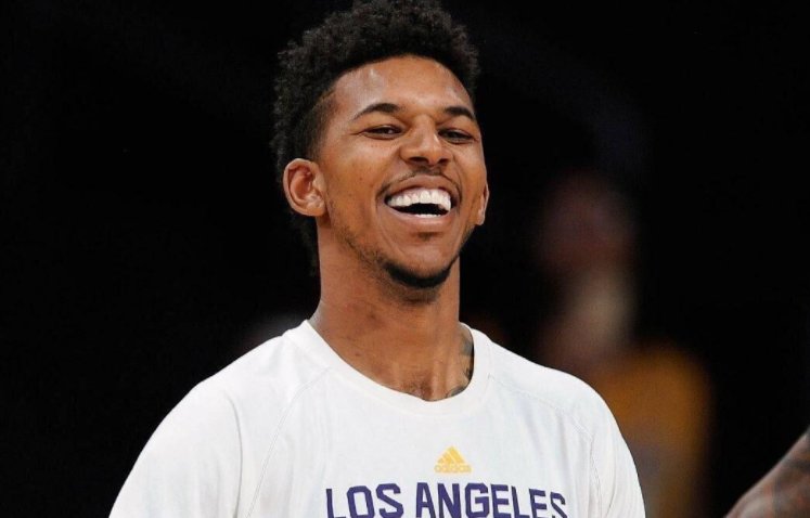 当你再一次 当你再一次