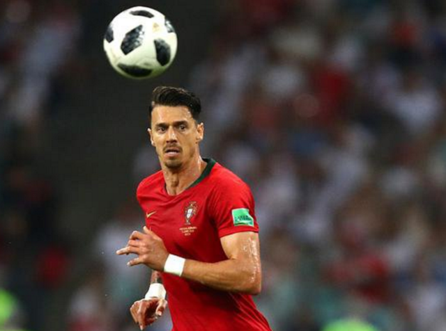 避免被短期 避免被短期